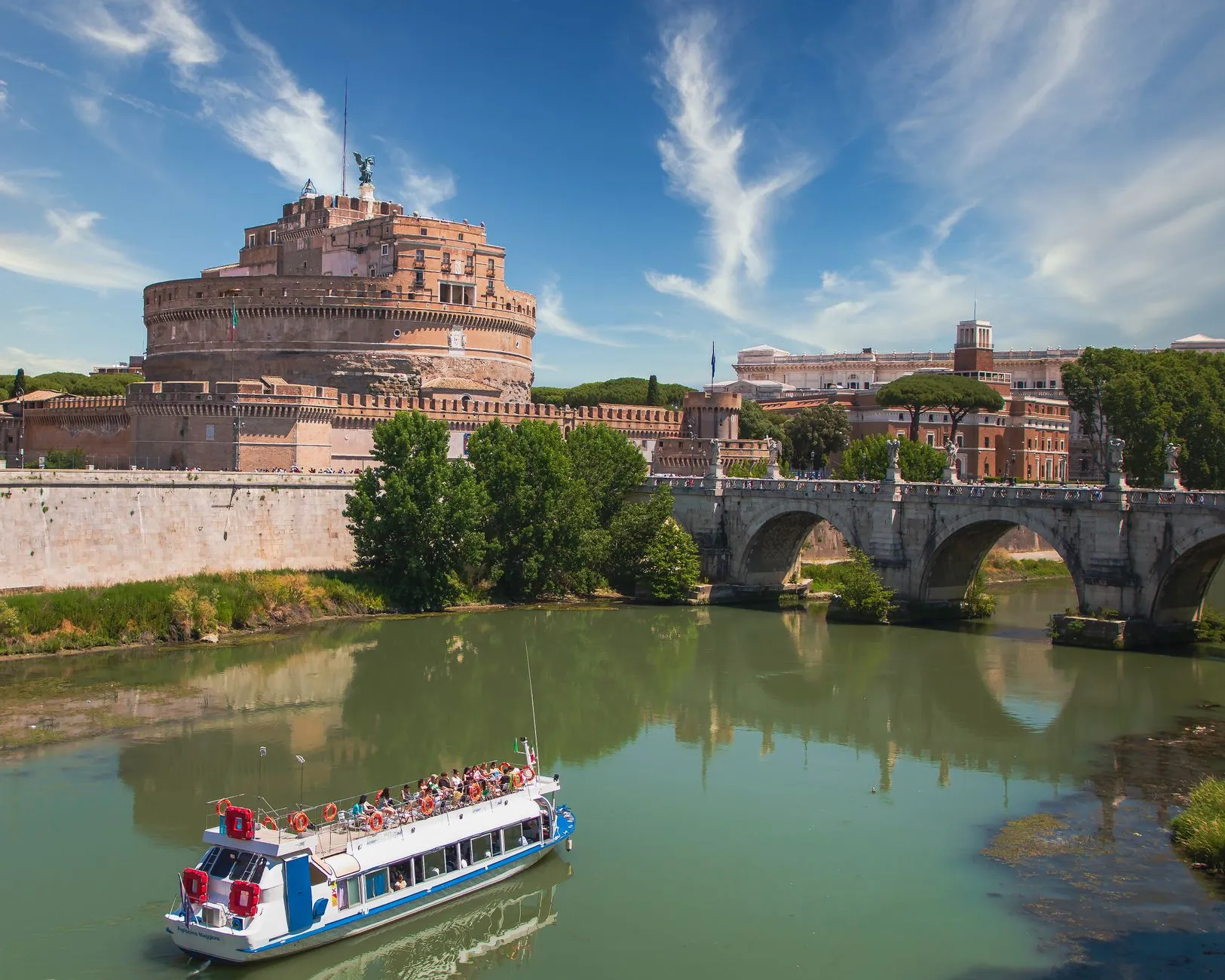 Gita in barca sul Tevere
